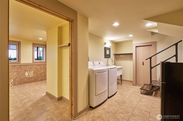 1620 N 183rd Street, Shoreline, WA 98133