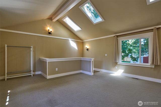 1620 N 183rd Street, Shoreline, WA 98133
