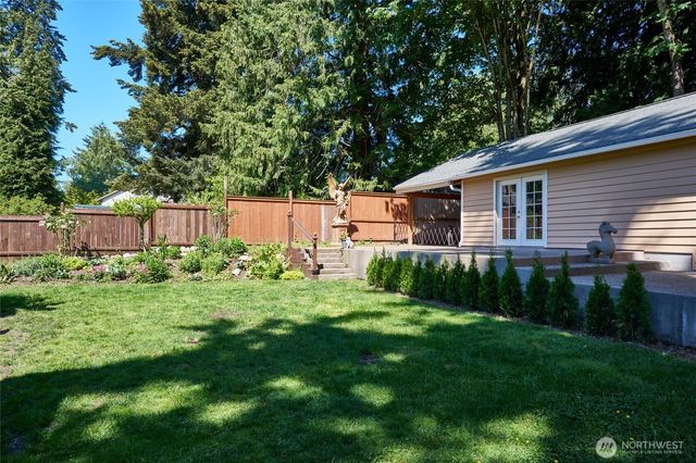 1620 N 183rd Street, Shoreline, WA 98133