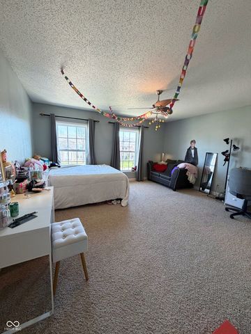 360 Legacy Boulevard, Greenwood, IN 46143