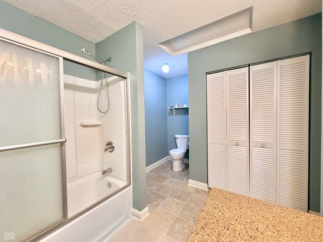 360 Legacy Boulevard, Greenwood, IN 46143