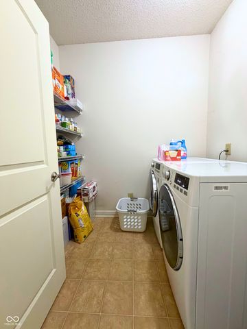 360 Legacy Boulevard, Greenwood, IN 46143