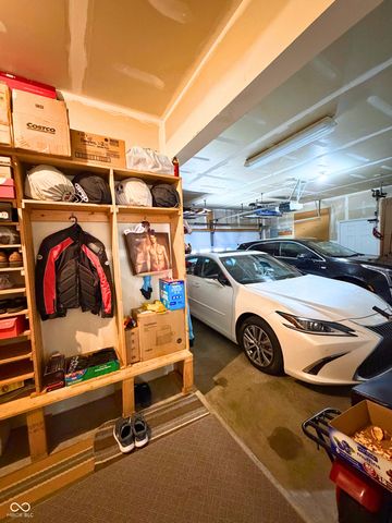 360 Legacy Boulevard, Greenwood, IN 46143