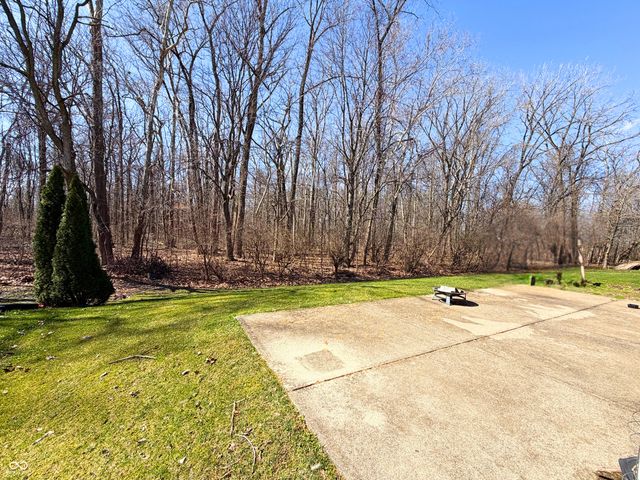 360 Legacy Boulevard, Greenwood, IN 46143