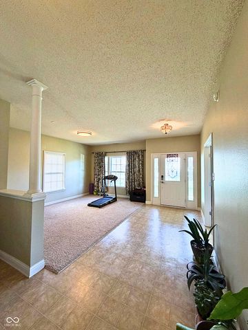 360 Legacy Boulevard, Greenwood, IN 46143