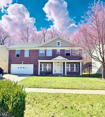 360 Legacy Boulevard, Greenwood, IN 46143