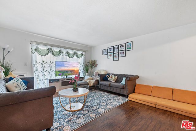 550 W Regent Street 124, Inglewood, CA 90301