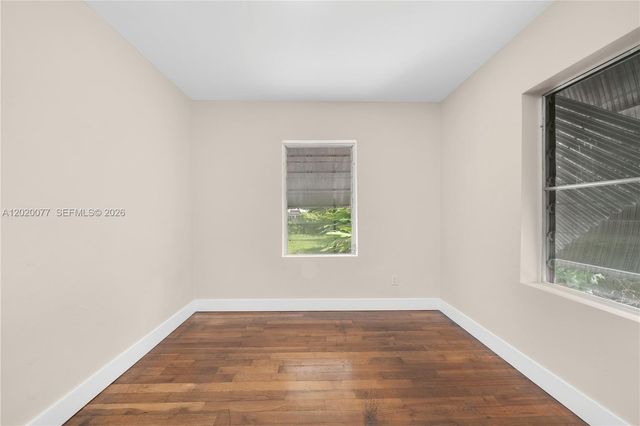 3271 NW 18th Ter, Miami, FL 33125