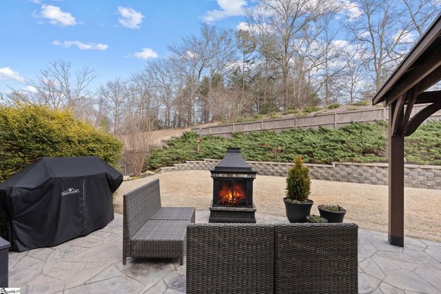 116 Kelsey Glen Lane, Simpsonville, SC 29681