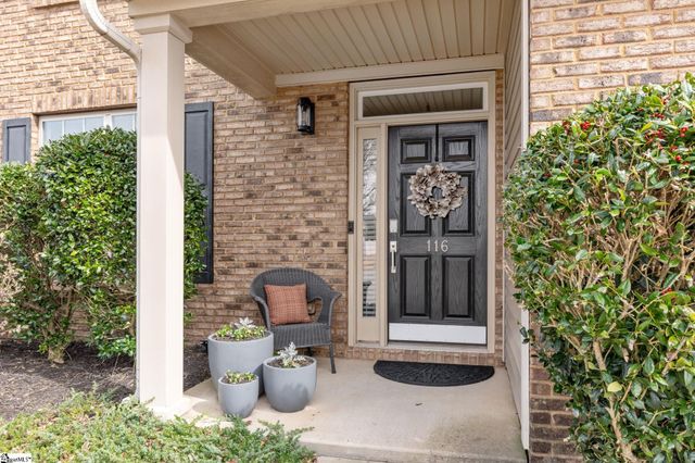 116 Kelsey Glen Lane, Simpsonville, SC 29681