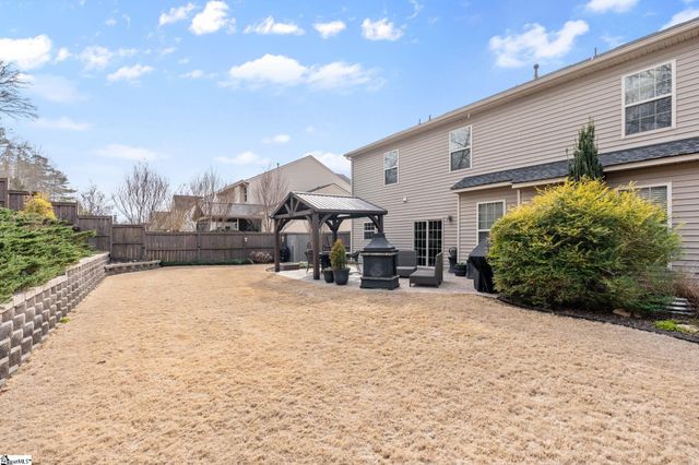 116 Kelsey Glen Lane, Simpsonville, SC 29681