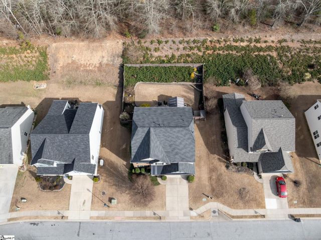 116 Kelsey Glen Lane, Simpsonville, SC 29681