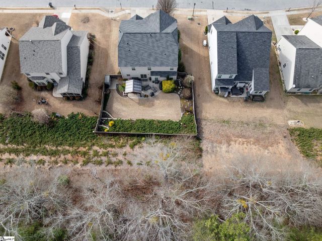 116 Kelsey Glen Lane, Simpsonville, SC 29681