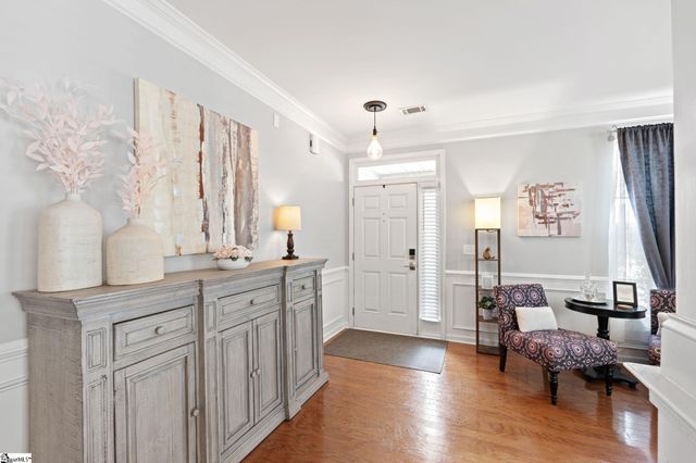 116 Kelsey Glen Lane, Simpsonville, SC 29681