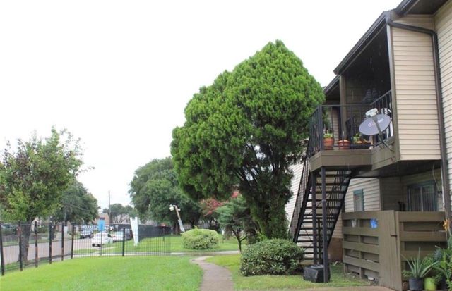 6161 Reims Road 200, Houston, TX 77036