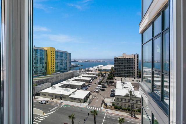 1205 Pacific Hwy 1206, San Diego, CA 92101