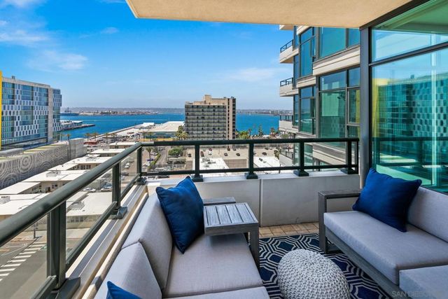 1205 Pacific Hwy 1206, San Diego, CA 92101