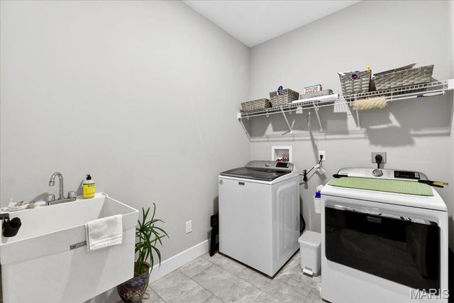 3005 Koch Lane, Washington, MO 63090