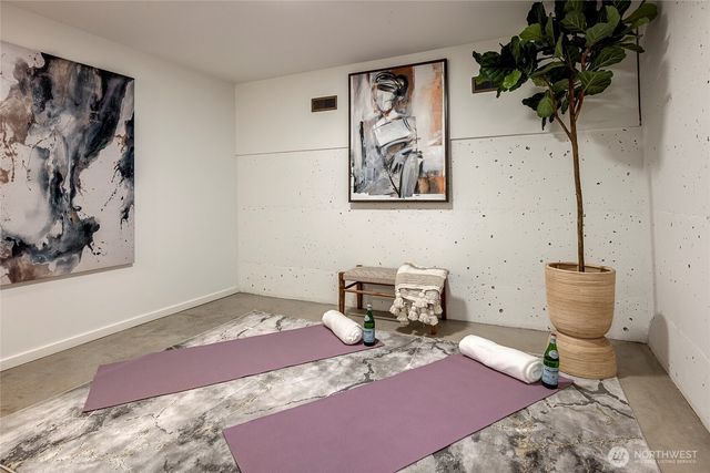 627 13th Avenue E, Seattle, WA 98102