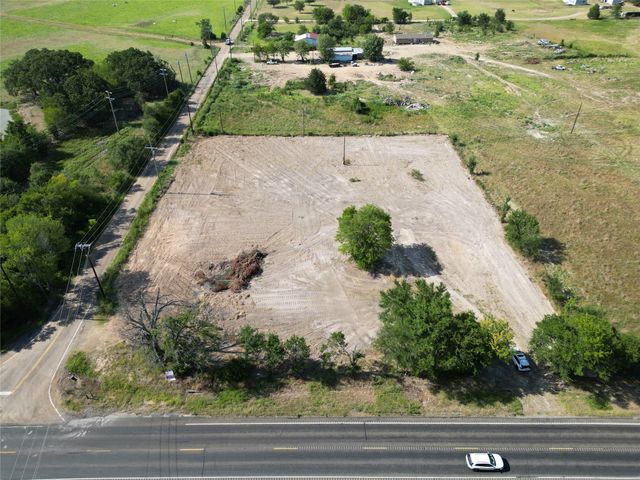 2324 E Main Street, Gun Barrel City, TX 75156