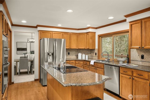 4260 246th Place SE, Sammamish, WA 98029