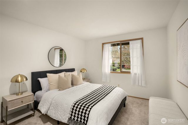 4260 246th Place SE, Sammamish, WA 98029