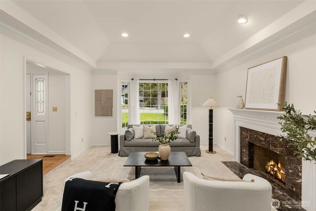 4260 246th Place SE, Sammamish, WA 98029