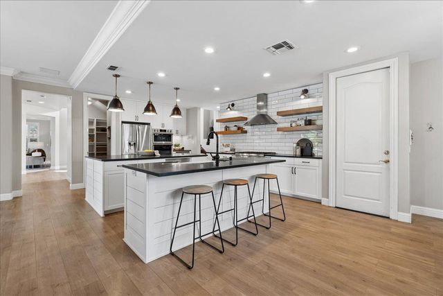 8055 Chestnut Ct, Granite Bay, CA 95746