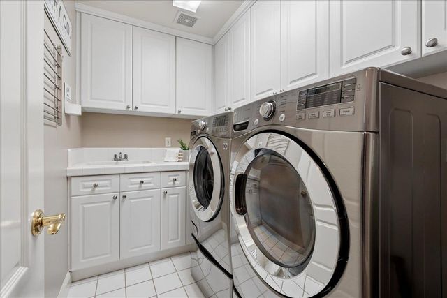 8055 Chestnut Ct, Granite Bay, CA 95746