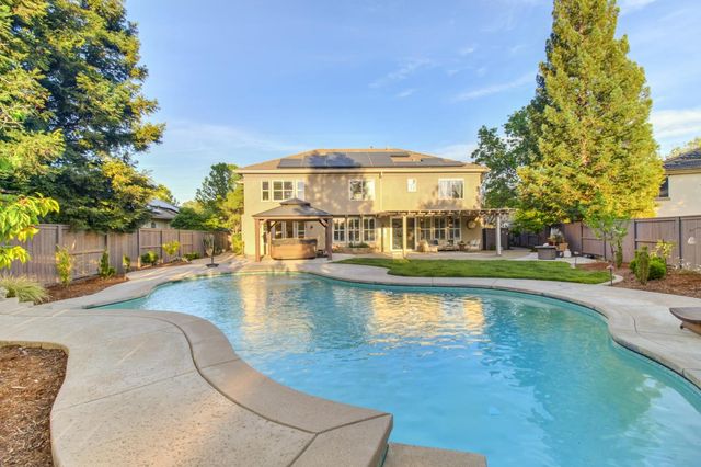 8055 Chestnut Ct, Granite Bay, CA 95746