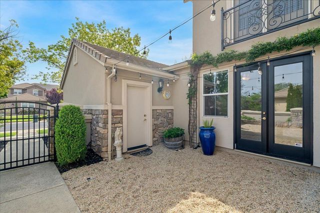 8055 Chestnut Ct, Granite Bay, CA 95746