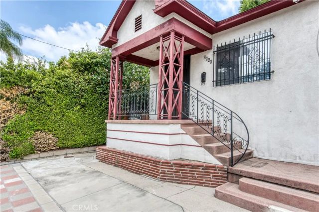 2644 Glendale Boulevard, Los Angeles, CA 90039