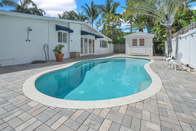 1321 CORDOVA Road, Fort Lauderdale, FL 33316
