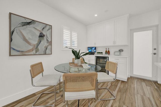 1321 CORDOVA Road, Fort Lauderdale, FL 33316