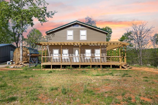 973 Stonegate Dr, Burnside, KY 42519
