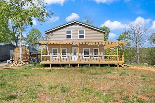 973 Stonegate Dr, Burnside, KY 42519