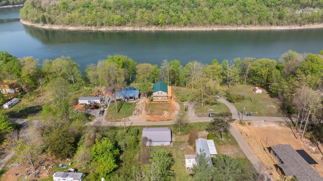 973 Stonegate Dr, Burnside, KY 42519