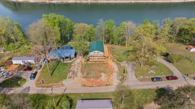 973 Stonegate Dr, Burnside, KY 42519