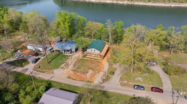973 Stonegate Dr, Burnside, KY 42519