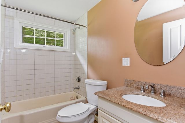 131 Goulding Street, Holliston, MA 01746