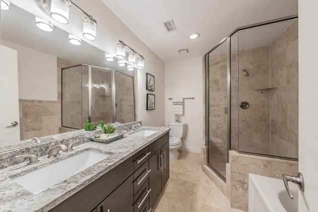 5816 Birchbrook Drive 124, Dallas, TX 75206