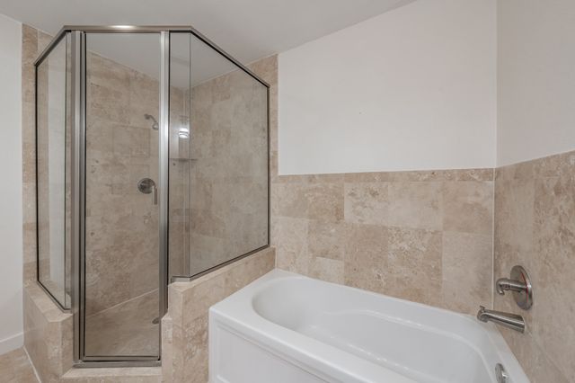 5816 Birchbrook Drive 124, Dallas, TX 75206