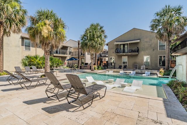 5816 Birchbrook Drive 124, Dallas, TX 75206