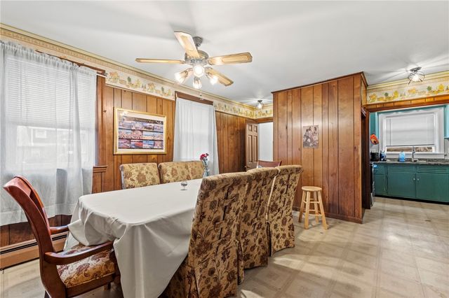 381 Maple Avenue, Barrington, RI 02806