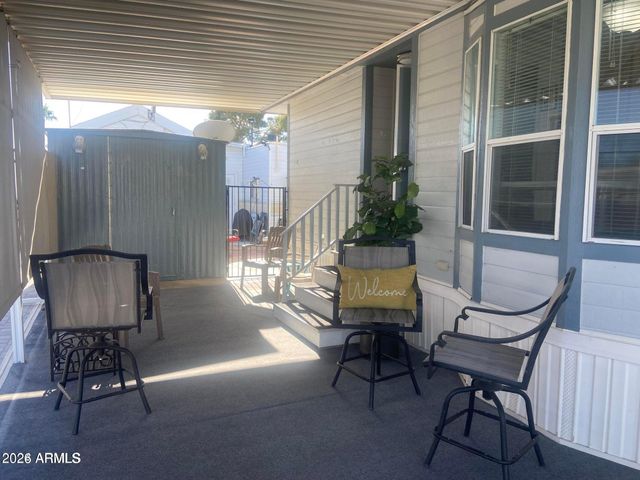 2205 W KLAMATH Avenue 205, Apache Junction, AZ 85119