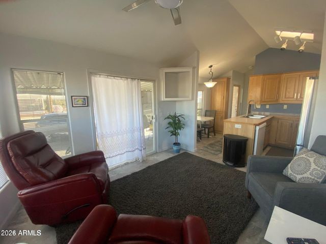 2205 W KLAMATH Avenue 205, Apache Junction, AZ 85119