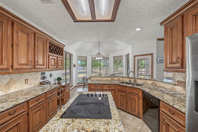 1345 Peach Ridge Road, Brookshire, TX 77423
