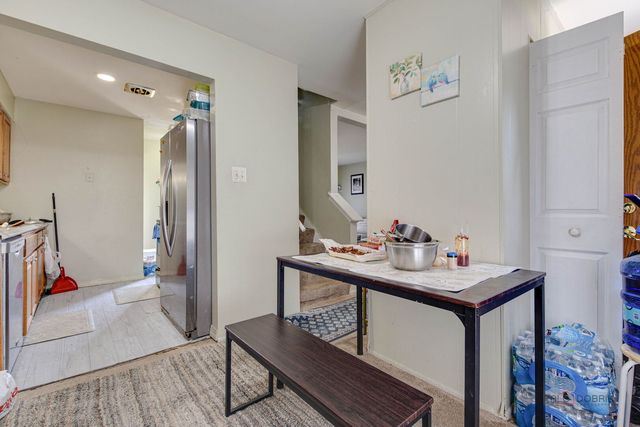 1S134 Holyoke Lane, Villa Park, IL 60181