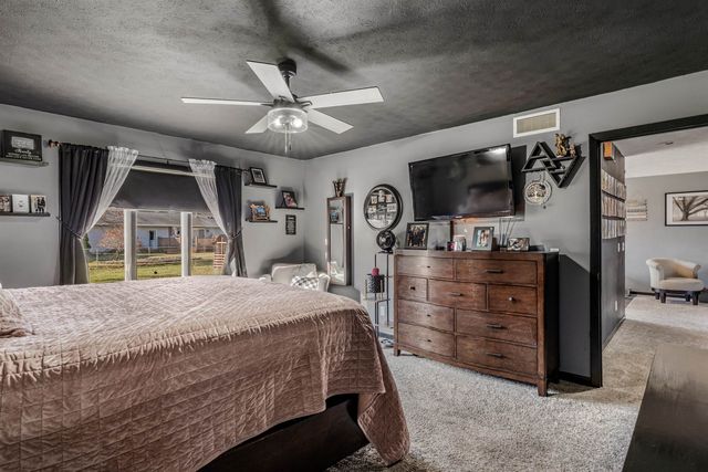 131 EMS C29A Lane, Warsaw, IN 46582