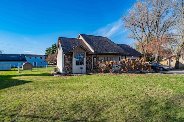 131 EMS C29A Lane, Warsaw, IN 46582